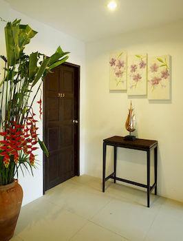Baan Oui Phuket Guest House Nai Harn Exterior photo